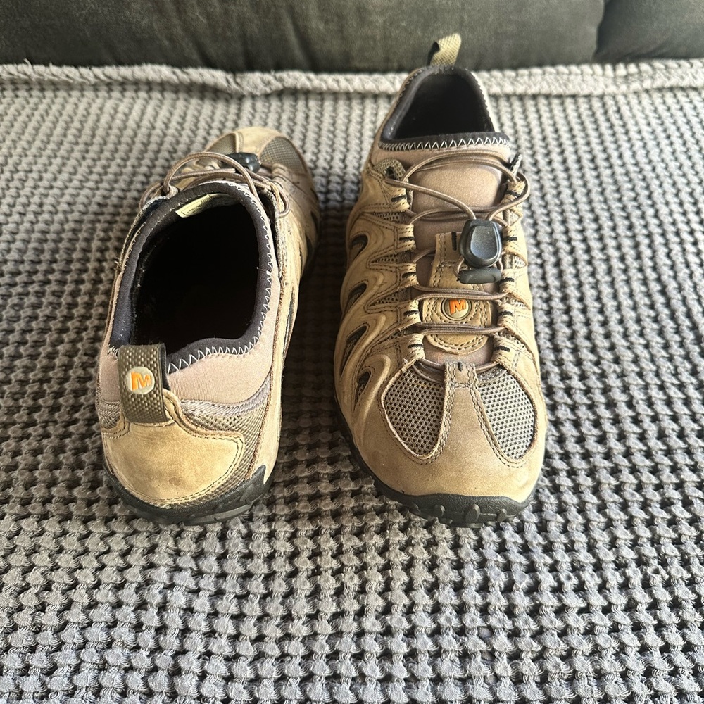 Merrell Shoes - Picture 3 of 7